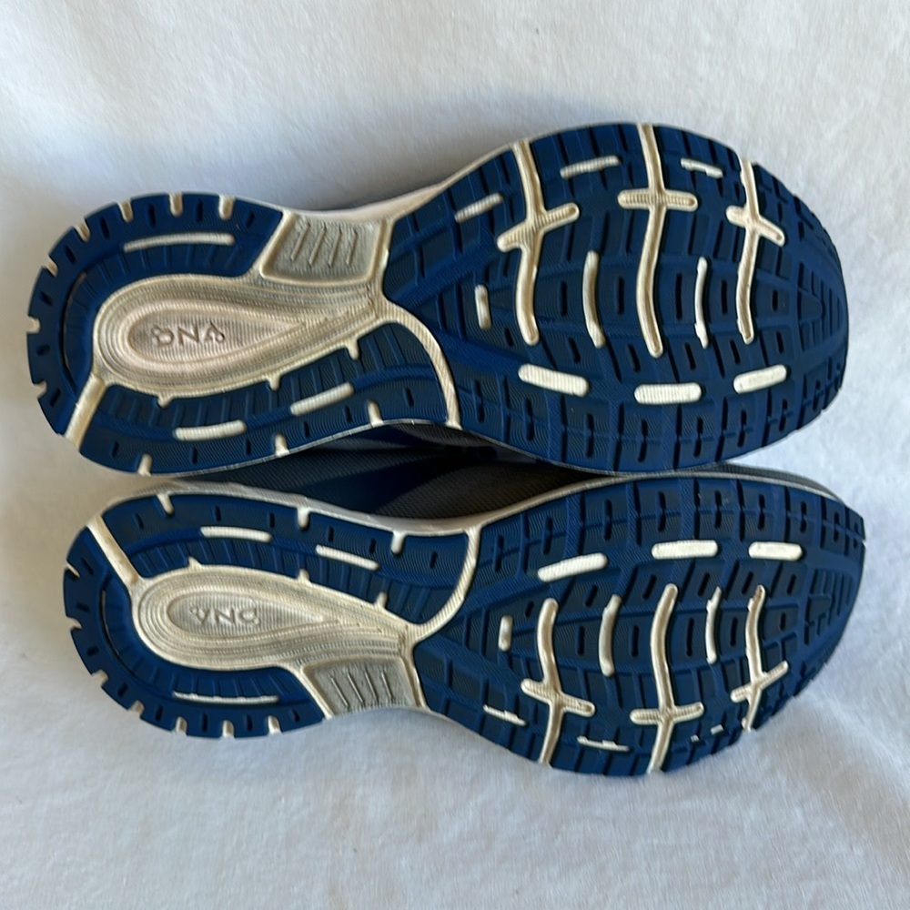 Brooks Transmit 2 gray and blue running shoes, size 8 - Picture 9 of 9